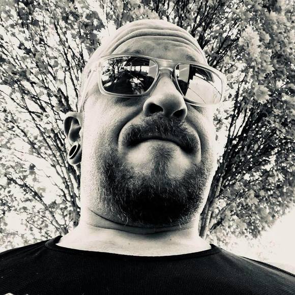 Meet your Posher, Steven - Picture 1 of 1